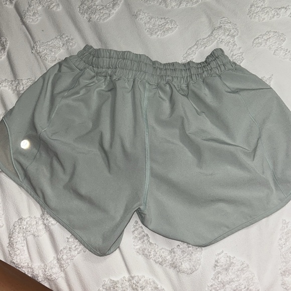 LULULEMON HOTTY HOT LR 4” - Picture 2 of 4